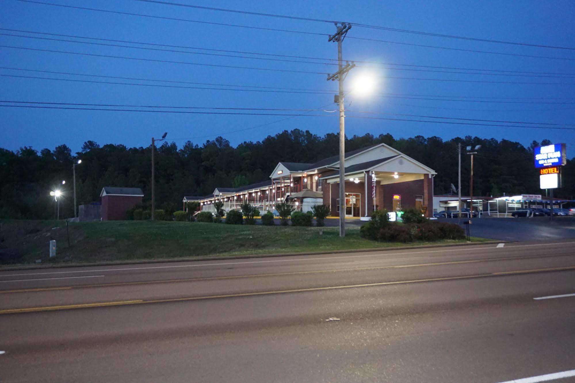 Star Plus Inn & Suites Selmer エクステリア 写真